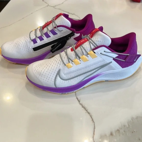 Nike Air Zoom Pegasus worn once excellent condition 9. White, purple, yellow - Picture 1 of 16